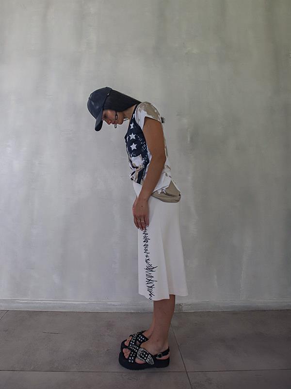 Bermuda confeccionada en tela ribb